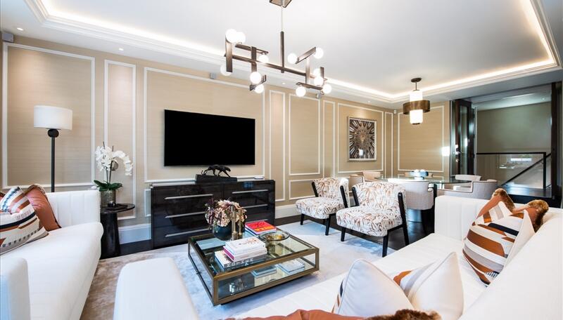 3 bed property in Prince Of Wales Terrace, London